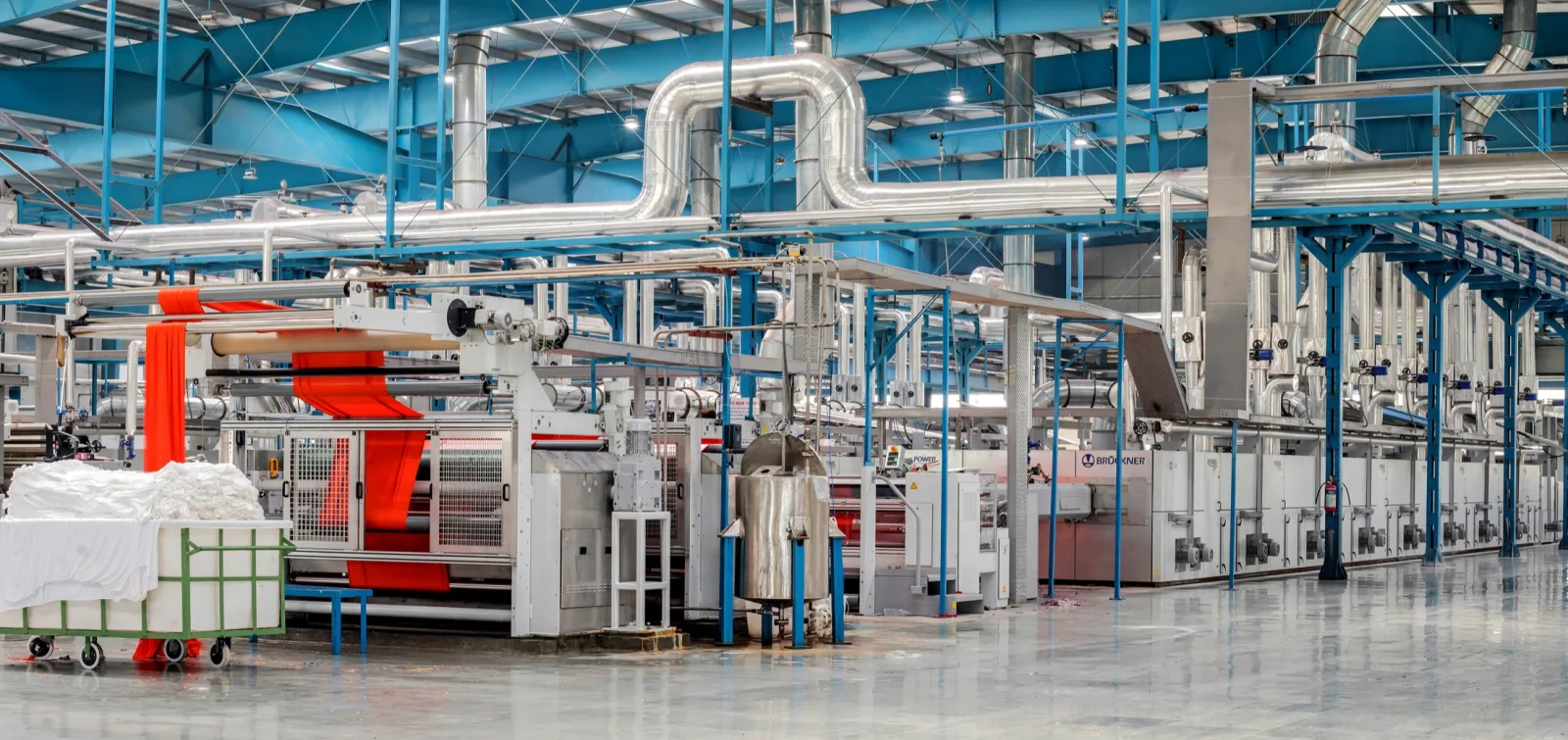 A live industrial facility rendered as a digital twin